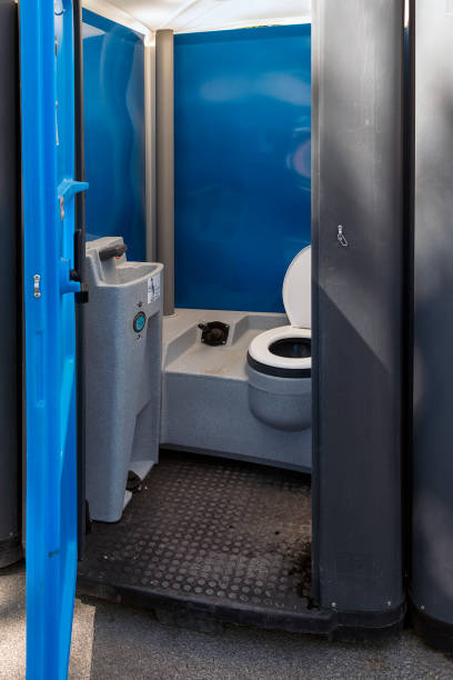 Professional porta potty rental in Perry, KS