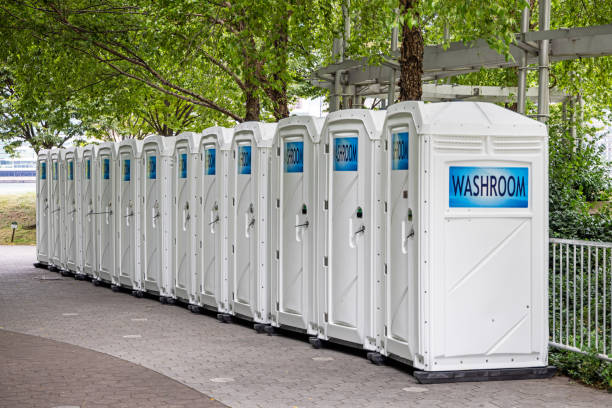 Portable Toilet Options We Offer in Perry, KS